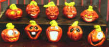 Mini Halloween Pumpkins (24) - Item Number EII71000CP